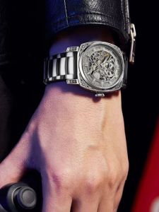 New 2025 Mens Watch Engraved Fashion Luminous Automatic Mechanical Hollow out Wristwatch Swiss Mechanism Mineral Glass