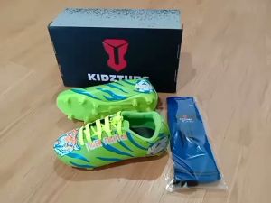 Sepatu Bola Sepatu Sepak Bola Anak Anak Laki Laki Pria Perempuan Cowok Cewek Tanggung Kecil Kelas Umur Usia TK SD SMP 1 2 3 4 5 6 7 8 9 0 Tahun SEPATU SEPAK BOLA ANAK GRATIS KAOS KAKI-KIDZTUBS1019211809