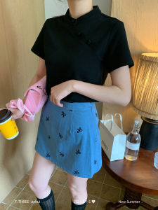 เสื้อยืดคอตั้งสไตล์จีนย้อนยุคสำหรับผู้หญิงในฤดูร้อน เสื้อแขนสั้นคอตั้งสไตล์จีนใหม่ เสื้อผ้าทำงานแบบหลวมๆ ผ้าโพลีเอสเตอร์