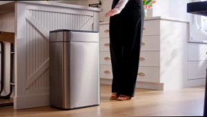 Thùng Rác Thông Minh Elpheco Khử Khuẩn Ozone Diệt Khuẩn & Khử Mùi Bảo Vệ Sức Khỏe Gia Đình 30L 40L