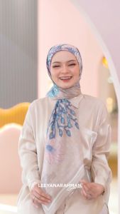 LeeyanaRahman Scarves Tudung Bawal printed Ironless Cotton Voile Bidang 45 Surprise Primadonna travel friendly