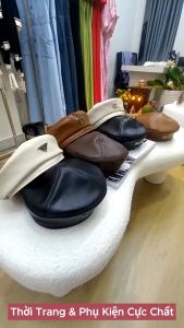 Nón beret da PU logo kim loại chữ PODAQ có dây rút điều chỉnh vòng đầu