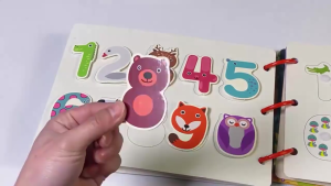 Busy Book Quiet Book หนังสือกิจกรรม หนังสือเสริมพัฒนาการ หนังสือฝึกสมอง ของเล่นเสริมพัฒนาการ