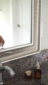 Serum 50ml ️Guaranteed genuine ️anti-aging and lifting essence helps smooth and hydrate skin