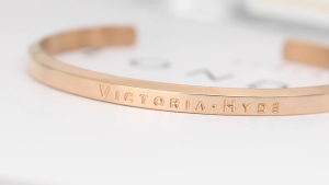 VICTORIA HYDE Piccadilly Bangle Bangle Silver