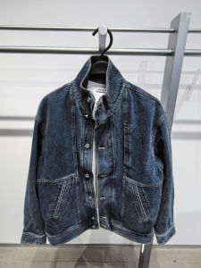 Peacebird Mens Loose Fit Zipper Collar Denim Jacket Light Blue Casual Style Long Sleeve Youth Fashion Outerwear for Autumn