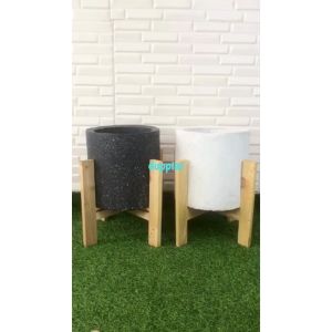 Pot Kayu Kaki 4 & Pot Semen Variasi Warna: Dekorasi Rumah Aesthetic