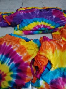 เสื้อมัดย้อมเด็ก สีสด สีสวยมาก สีติดทน ติดนาน ใส่สบาย