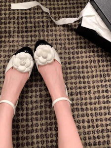 Queen Daolv Tea Flower Embroidered Flat Sandals Womens round Toe Buckle Closure Hollow out Leather Slip-On Summer Shoes