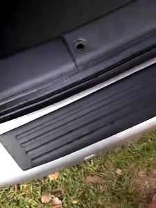 90CM Car Rear Bumper Protector Boot Trunk Sill Guard Black Rubber Seal Strip Cover Pad Anti Scratch Resistant