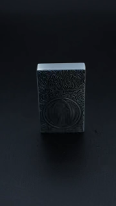 Grinding wheel inflatable Constantine loud steel sound side sliding oblique flame high-end gift lighter