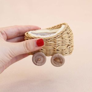 เฟอร์นิเจอร์จำลองขนาดเล็ก 1:12 เปลหวายพร้อมตุ๊กตาหมี เหมาะสำหรับตกแต่งบ้านตุ๊กตา Bjd Ob11