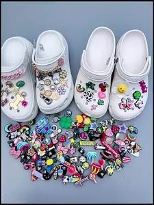 Jibbitz charm หัวเข็มขัดรองเท้า 3D ซิลิโคน เห็ด ดอกไม้ แฟชั่น รู อุปกรณ์เสริมรองเท้า จิ๊บบิท ตัวติดรองเท้า