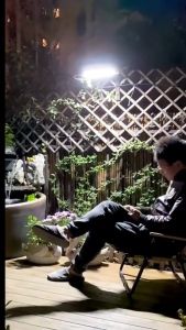 โคมไฟติดผนังโซล่าเซลล์ แสงขาว ไฟโซล่าเซลล์ ไฟ led ไฟภายนอกอาคาร โคมไฟผนัง ไฟตกแต่ง กันน้ำ ไฟแต่งสวน solar outdoor wall light โคมไฟทางเดิน