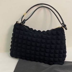 (สินค้าส่งจากไทย) 5271 กระเป๋าสะพายไหล่ กระเป๋าคล้องแขน ใส่ของได้เยอะ กระเป๋าแฟชั่น สีขาว/สีดำ