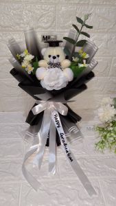 MR VISIT Buket Wisuda / Buket Boneka / Buket Kelulusan Sekolah / Kado Wisuda / Hadiah Wisuda / Kado Kelulusan Sekolah / Buket Korea / Buket Graduation Wisuda / Buket Ulangtahun / Buket Wedding / Kado Ulangtahun / KODE BULAN