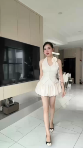 Set công sở nữ set váy nữ đi tiệc set áo yếm Gile Mango cài nút vạt nhọn mix chân váy Bí kèm bông