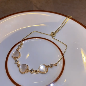 Ganten🍎Gelang Manis Keren untuk Gadis Niche Gelang Batu Mata Kucing Hati Gelang Sederhana dan Serbaguna