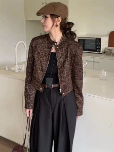 Retro Feel Leopard Print Stand Collar Zipper Short Jacket Womens Fashion Small Size Jacket Top Spring 2025 New Arrival
