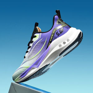 รองเท้าวิ่งผู้ชายการฝึกอบรมพิเศษกีฬามาราธอน Breathable น้ําหนักเบาผู้หญิงสบาย Nonskid รองเท้าผ้าใบ