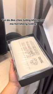 (Auth Tuồn Chính Hãng) Túi Đeo Chéo M L B Hoạt Tiết N.Y NổI Kèm Túi Con Airpods Fullbox Clip Thật Nhận Hàng Y Hình Size 18cm