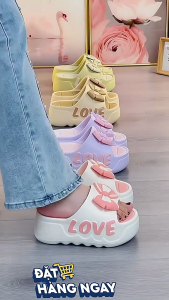 รองเท้าแตะ หญิง รองเท้าแตะใส่ในบ้านแบบพื้นหนา 6.5 ซม. ทรงโบว์สำหรับฤดูร้อนรุ่นใหม่ STARRY