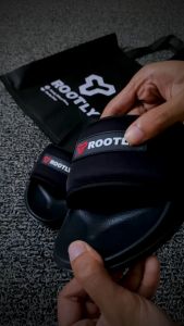 Rootly - Sandal Slide Pria Karet TPR Terbaru