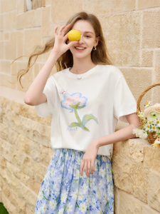 XIANGYING | Dopamine Print White Loose Hand-painted T-shirt