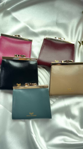 Royal Bagger Kiss Lock RFID Credit Card Holder for Women Genuine Cow Leather Short Wallets Fashion Vintage Coin Purse 3242