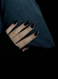 Short Pure Color Black Nail Tips Square Head Wearable False Nails Single Color Nail Art Stickers Cool Sweet Spicy for Students