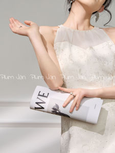 PlumJan | Đầm Thêu Viền Accentuated Dây Quai Halter Kết Hợp MESH Phong Cách Pháp