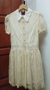 FS-MD026 Elegant Puff Sleeve Gold Lace Retro Button Midi Dress Dinner Dress Birthday Party Function Event Vintage Dress 高贵金色复古珍珠纽泡泡袖连身裙
