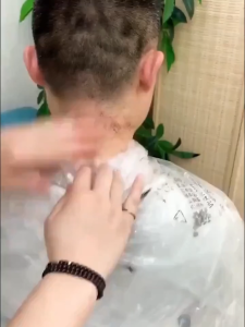 1pc Hair Cutting Cape Professional Haircut Cape Foldable Hair Cutting Cloak Umbrella Hairdressing Kit Wearable Hair Cloths