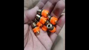 Alat Refil Gas Kaleng Portable Kosong Praktis Alat Isi Ulang Gas