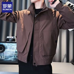 แจ็คเก็ตทรงหลวมสไตล์ลำลองสำหรับผู้ชาย แจ็คเก็ตสีแดง คอตั้ง ปีนักษัตร แจ็คเก็ตฤดูใบไม้ร่วง แจ็คเก็ตผู้ชาย แจ็คเก็ตทรงหลวม แจ็คเก็ตทรงหลวม