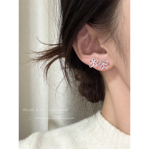 Korean Style Silver Flower Ear Studs Womens Fashion Jewelry  Design Unique Versatile Earring Lightweight Alloy Ear Cuff