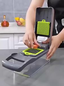 Vegetable Cutter Multifunctional Kitchen Tool 5-in-1 Food Chopper for Tomato Carrot Cheese Onion Handheld Slicer Dicer Grater