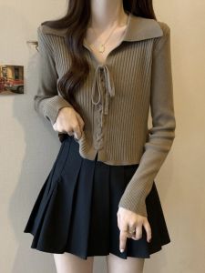 Áo Knitwear Cổ Polo Ôm Dáng Thu Sớm