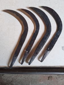 PENGAIT BUAH/ SADAU ( PINANG JENGKOL DLL).