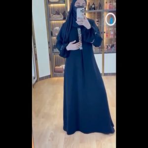Abaya Hitam Kombinasi Mata Dress: Pilihan Abaya Untuk Wanita