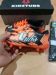 KIDZTUBS Sepatu Bola Anak Paket Komplit Sepatu Bola Tas Skin Deker Kaos Kaki Usia 6-10 Tahun Size 28 29 30 31 32 33 34 35 36 37 KDZ1501122824