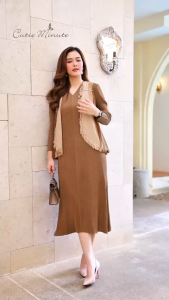 Cutie Minute อก ฟรีไซส์ 40-64" Pleated เดรส+เสื้อคลุมผ้าอัดพลีทกระดูกงูเกรดพรีเมี่ยมสลับแต่งงานสี ดีเทลแต่งพู่ที่ปลายเสื้อ