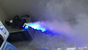 💖READY STOCK💖Remote Control Fog Machine 3 LED Lights12 Colors & Strobe Effect for Party Wedding Stage Effect Club Bar