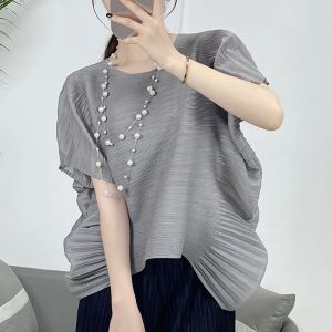 Spring Summer New Folded Casual Loose Womens T-shirt Short Sleeve Versatile High End Polyester Fiber round Neck Thin Type