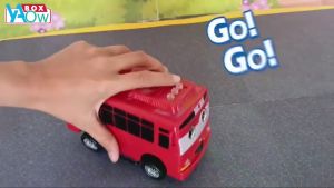 MAINAN BUS OLENG TOYA GOYANG MUSIC DANCING THE LITTLE BUS ELECTRIC SWING LIGHT BUS BUMP & ACTION