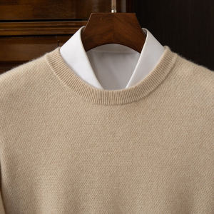 2024 New Mens Fashion Cashmere Knitwear: Loose Fit Round Neck Pullover Sweater with Thickened Cashmere Wool Blend for Winter