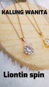 Perhiasan Wanita Kalung Titanium Asli Anti Karat Liontin Spin