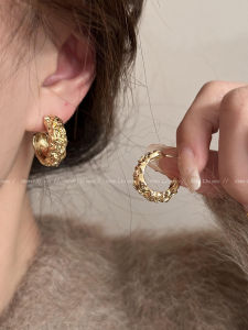 Irregular Gold Color Women's Earrings: A Fresh & Unique Design