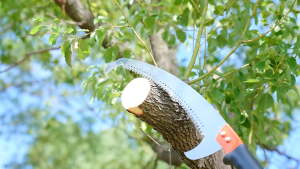 10 Meter Telescopic Retractable Saw Cutter