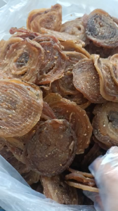1kg Khô Rắn Campuchia (rắn tự nhiên)có mùi thơm nức xé nhỏ từng miếng chấm nước mắm me.- ĐẶC SẢN MINH TRIẾT